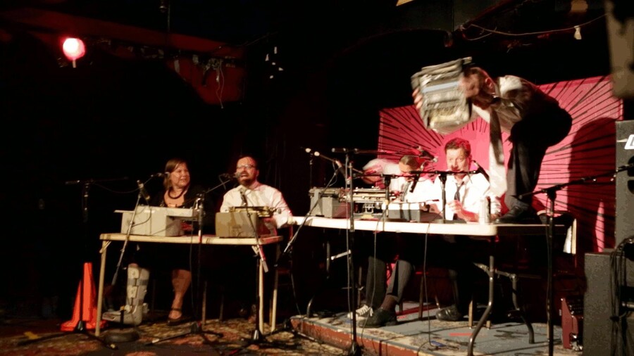 BOSTON_TYPEWRITER_ORCHESTRA_3_2f973.jpg