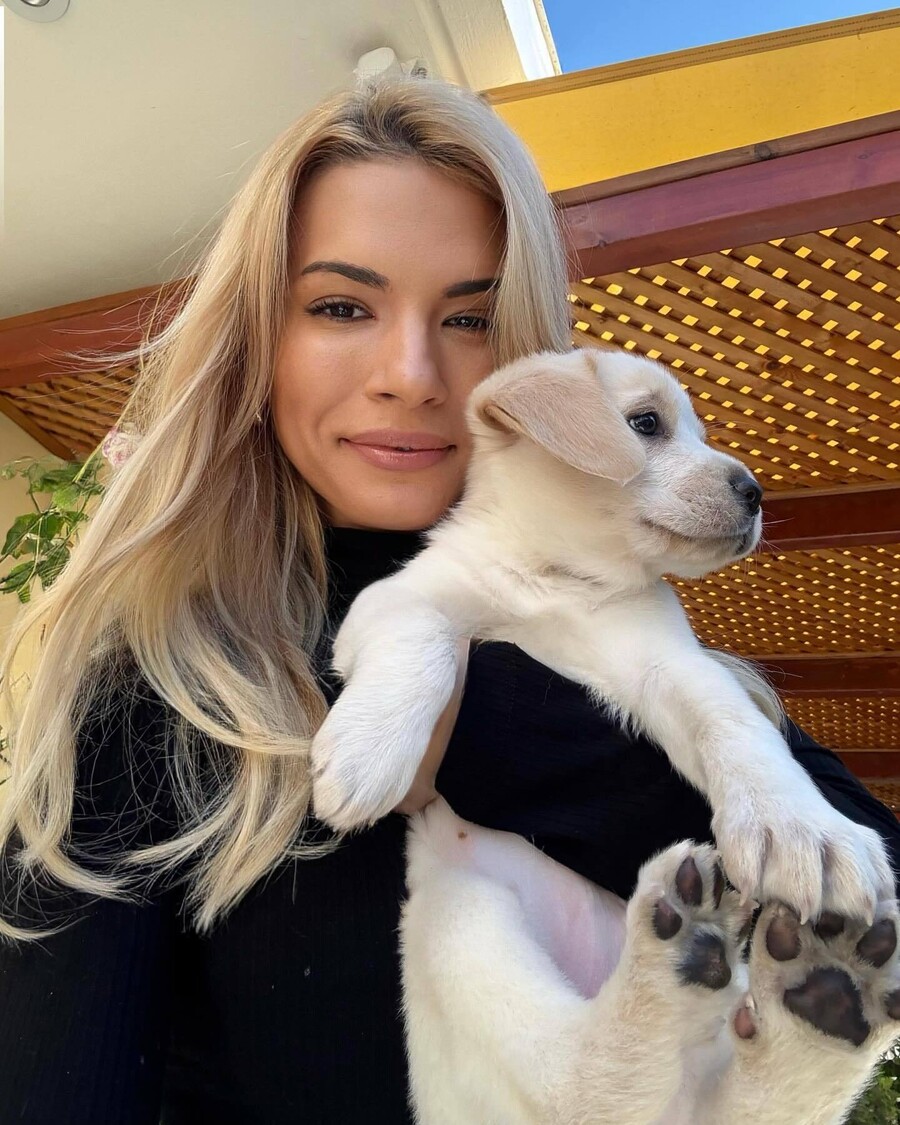 KELLY_VRANAKKI_KAI_SKYLAKI_304fd.jpg