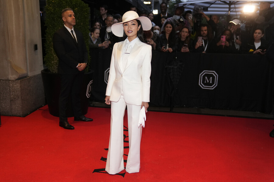 ZENDAYA_KAI_SAWAI_MET_GALa_TWINS_5_abcd3.jpg