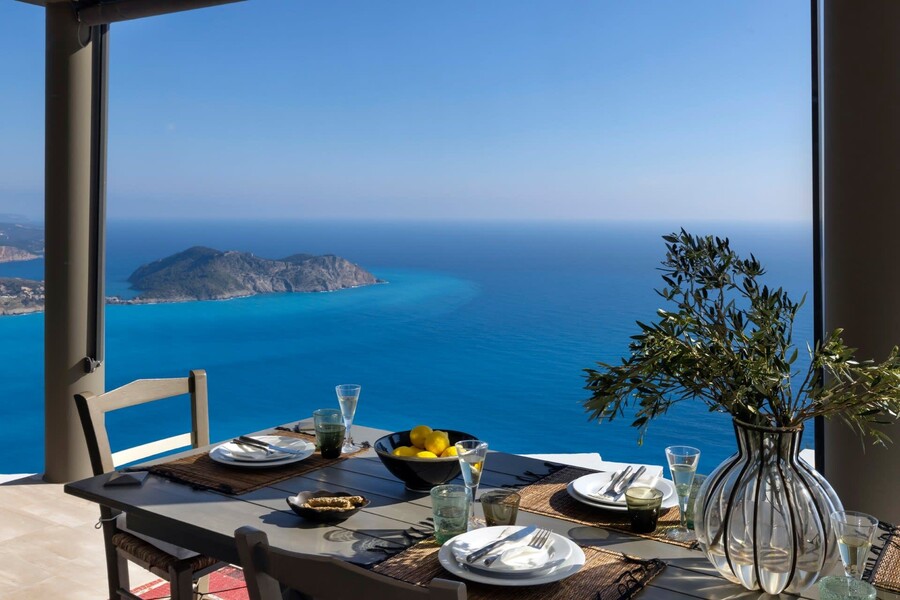 TTT_Ionian_Islands_Cephalonia_Mythos_APR23_103_f6891.jpg