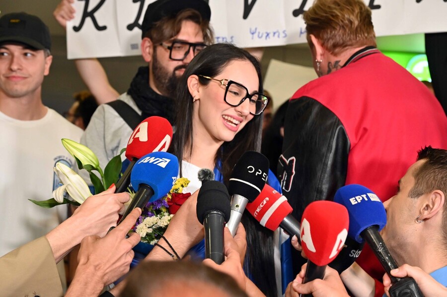 KLAVDIA_EUROVISION_EPISTROFI_ELEFTHERIOS_VENIZELOS_1_f80de.jpeg