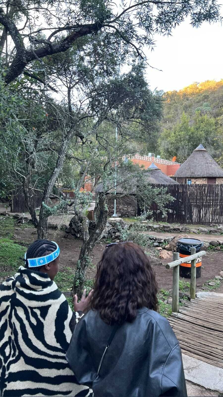 FOUREIRA_NOTIA_AFRIKI_CULTURE_VILLAGE_2_6ad97.jpeg