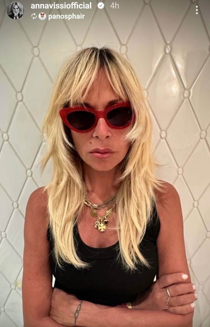 ANNA_VISSI_NEO_LOOK_2_0cb49.jpeg