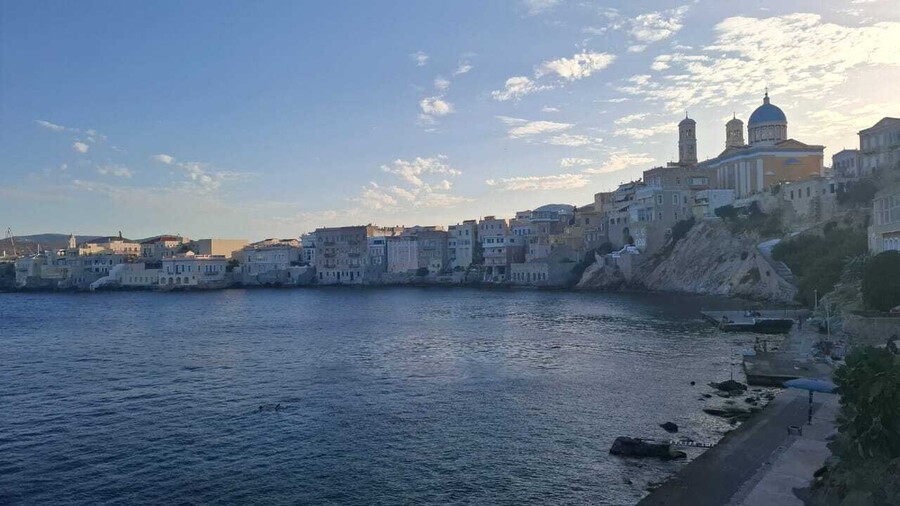 SYROS_NEW_5_19b29.jpeg
