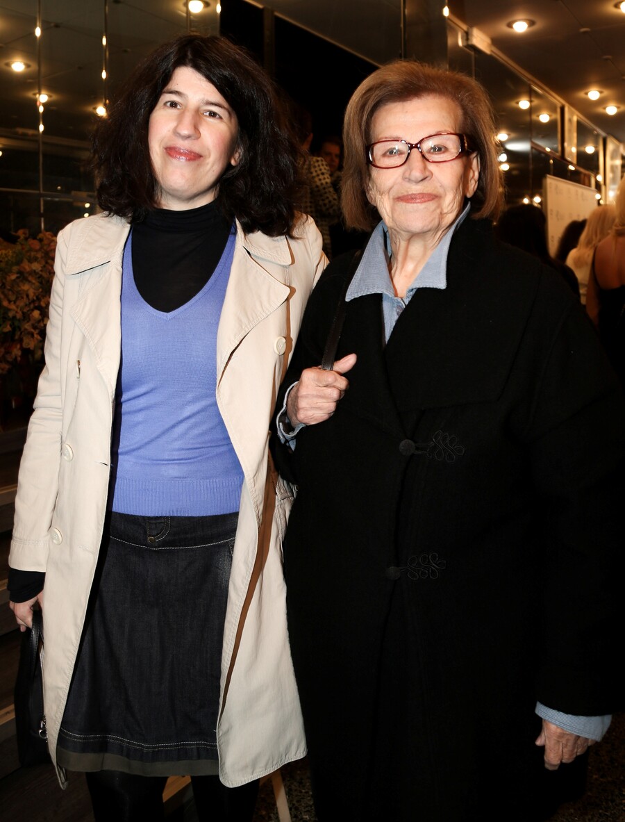 KATERINA_GIOULAKI_THANATOS_KHDEIA_4_3ba5e.JPG