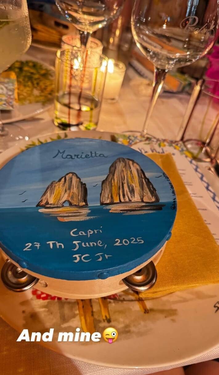 KOUSTAS_VEFTISSI_CAPRI_2_4320a.jpeg