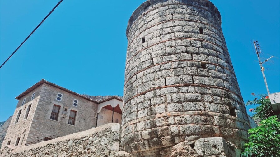 OPOY_YPARXEI_ELLADA_NAFPLIO_LEONIDIO_9_4b874.jpeg