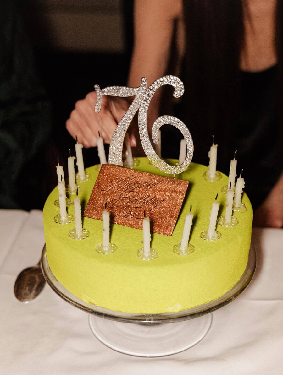 VERA_WANG_BDAY_1_7be4b.jpg