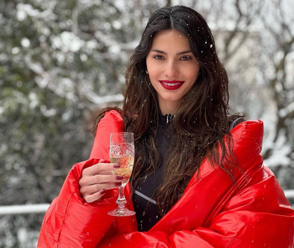 Κακοκαιρία Μπάρμπαρα: Χιόνισε στην Αττική και το γιόρτασαν στα social media οι εγχώριοι celebrities