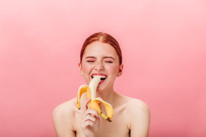 Banana mania! Ωμές ή σε γλυκά, σε γιαούρτι και brownies... Προς τι αυτός ο χαμός;
