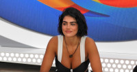 Big Brother: Η Ζωή "χειρίζεται" αριστοτεχνικά τον Γιάννη κι ο Μπάμπης "ψαρεύει" αν έχει αισθήματα