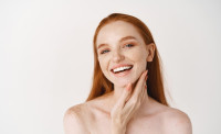 Μήπως το skincare combo βιταμίνη C και κοζικό οξύ είναι το skincare duo που αγνοούσαμε;