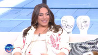Χαμογέλα και πάλι: Η Ευρυδίκη Βαλαβάνη στο πλατό, ο Βασάλος εκτός...