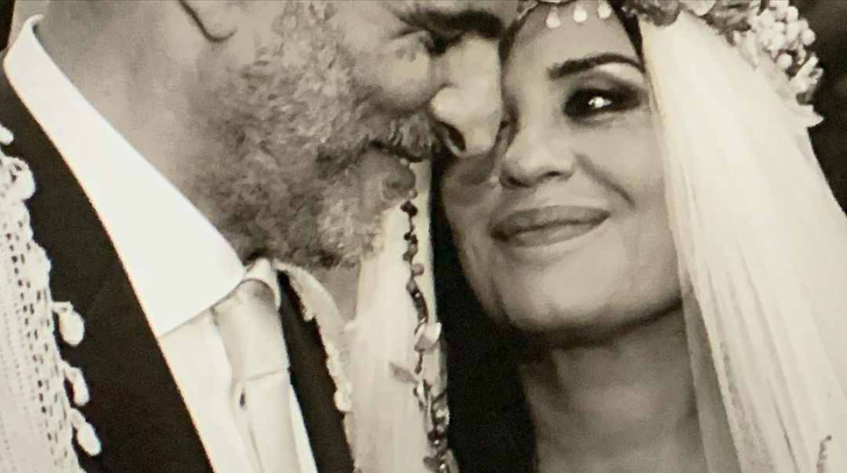 Η Μαρία Τζομπανάκη γιορτάζει 7 χρόνια γάμου και μοιράζεται αδημοσίευτες φωτογραφίες από εκείνη τη μέρα