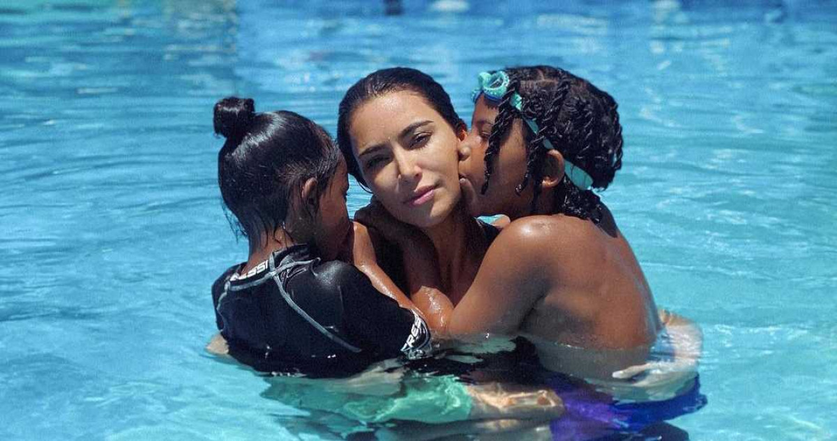 Kim Kardashian: Το πρωτότυπο δώρο που κάνει στα παιδιά της σε κάθε γενέθλια τους 