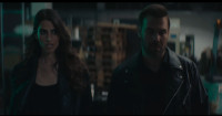 Γιώργος Σαμπάνης - Ιωάννα Σαρρή: Γίνονται... Mr &amp; Mrs Smith στο νέο βιντεοκλίπ του τραγουδιστή!