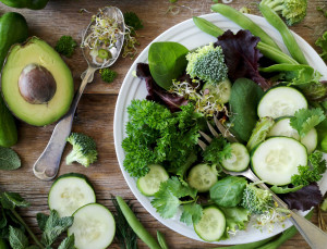 Πράσινα φυλλώδη λαχανικά: Η «μαγική» τους δύναμη στο πιάτο σου