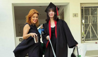 Σάννυ Μπαλτζή: Περήφανη μαμά στην αποφοίτηση της κόρης της Λώρας