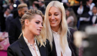 Kristen Stewart: Η πρωταγωνίστρια του Twilight παντρεύτηκε την αγαπημένη της ανήμερα το Πάσχα!