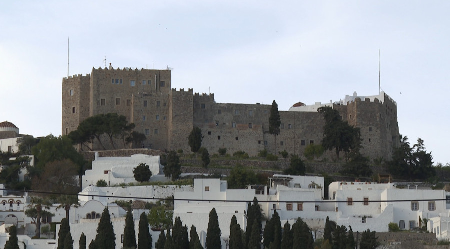 Όπου υπάρχει Ελλάδα - Πάτμος: Το μοναστήρι που ορίζει το νησί