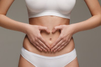Φούσκωμα στο στομάχι: 5 τρόποι για να το περιορίσεις