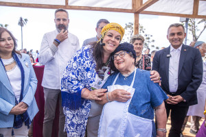 Μαρία Εκμεκτσίογλου: Ενώνει Ελλάδα και Τουρκία μέσω της γεύσης και της παράδοσης