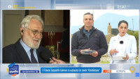 Όπου υπάρχει Ελλάδα: Το κομπλιμέντο του Γιάννη Σμαραγδή που έκανε την Ευλαμπία Ρέβη να κοκκινήσει