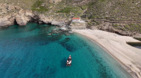 Όπου υπάρχει Ελλάδα: Μύρισε καλοκαίρι με τις παραλίες της Άνδρου! Από τα Άχλα της Μενεγάκη στης Γριάς το πήδημα