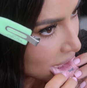 Kim Kardashian: Το απίστευτο μέρος του σώματος της όπου έχει «χτυπήσει» τατουάζ