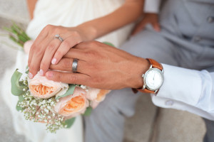 Οι παντρεμένοι ζουν δύο χρόνια παραπάνω από τους singles σύμφωνα με έρευνα