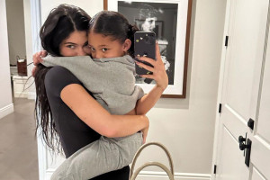 Kylie Jenner: «Δεν θέλω η κόρη μου να κάνει αυτά που έκανα εγώ» - Η μεγάλη ανησυχία για το παιδί της