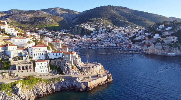 Όπου Υπάρχει Ελλάδα: Στην κοσμοπολίτικη Ύδρα κλείνει η εβδομάδα