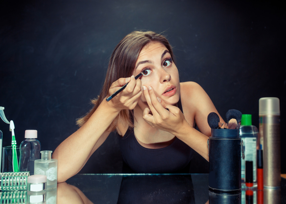 Unapproachable Makeup: Ο παράδοξος, αλλά, σίγουρος τρόπος για να απωθείς τους ενοχλητικούς άνδρες έχει να κάνει με το μακιγιάζ