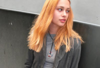 Hair Gloss vs. Hair Glaze: Ποιες είναι οι διαφορές;