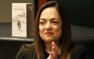 Ελένη Καρακάση: Ο λόγος που δίσταζε να μιλήσει για την υιοθεσία, η διαδικασία και το ενδεχόμενο να πάρει δύο παιδιά