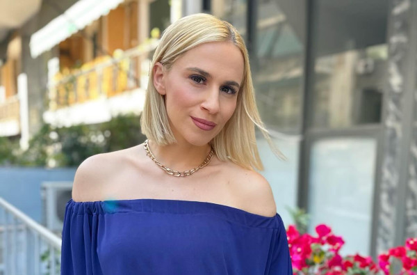 Νάντια Μπουλέ: Η απάντησή της σε όσους της στέλνουν ότι «τα παίρνει» για να προωθήσει την woke agenda