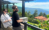 Παυλίνα Βουλγαράκη: Η πρώτη φωτογραφία με την κόρη της και οι στίχοι που της αφιέρωσε