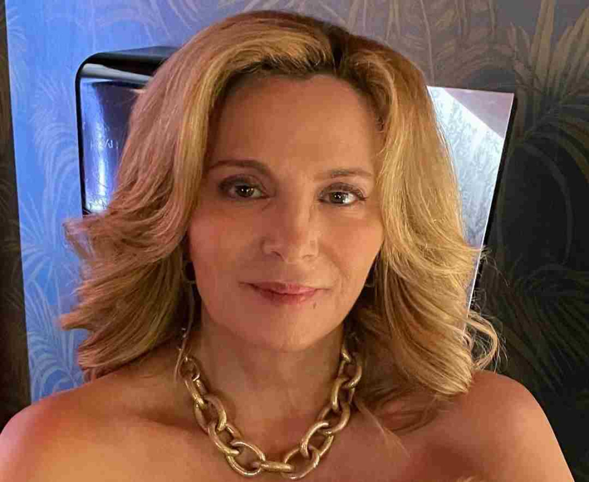 Kim Cattrall: Η πρωταγωνίστρια του Sex and the City δηλώνει στα 66 της ότι είναι ανοιχτή στα botox και τα fillers 