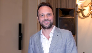 Μέμος Μπεγνής: Η άποψή του για την απιστία δεν είναι αυτή που ίσως φαντάζεστε...