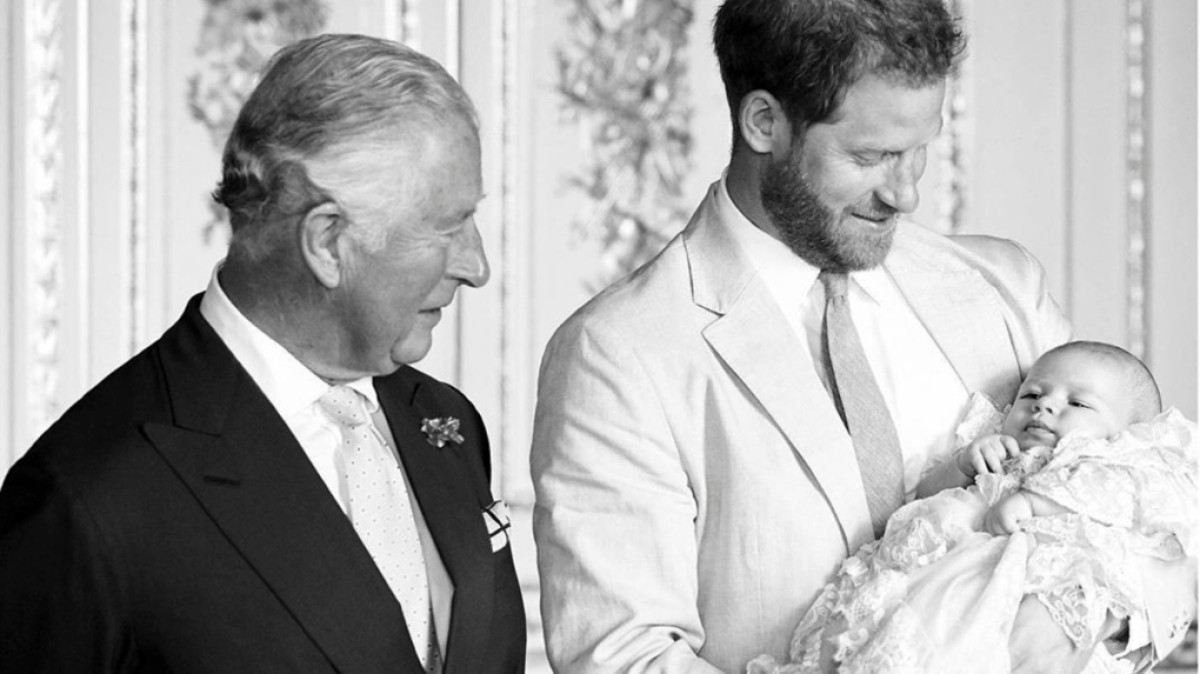 Έξαλλος ο πρίγκιπας Harry διαψεύδει την είδηση για τα γενέθλια του βασιλιά, πατέρα του