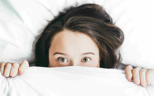 Έχεις αϋπνία λόγω άγχους;  5 τρόποι για να ηρεμήσεις και να κοιμηθείς ήσυχα