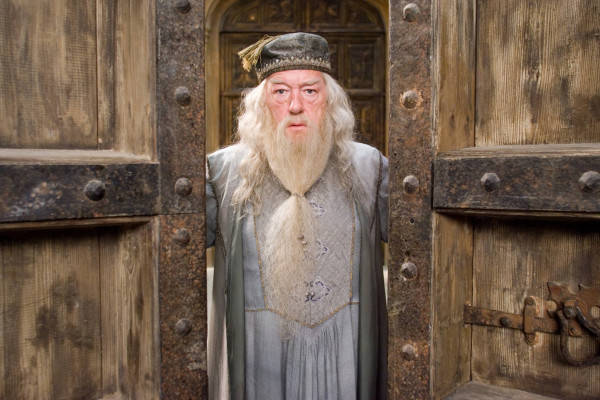 Michael Gambon: Πέθανε στα 82 του χρόνια ο Albus Dumbledore των ταινιών Harry Potter
