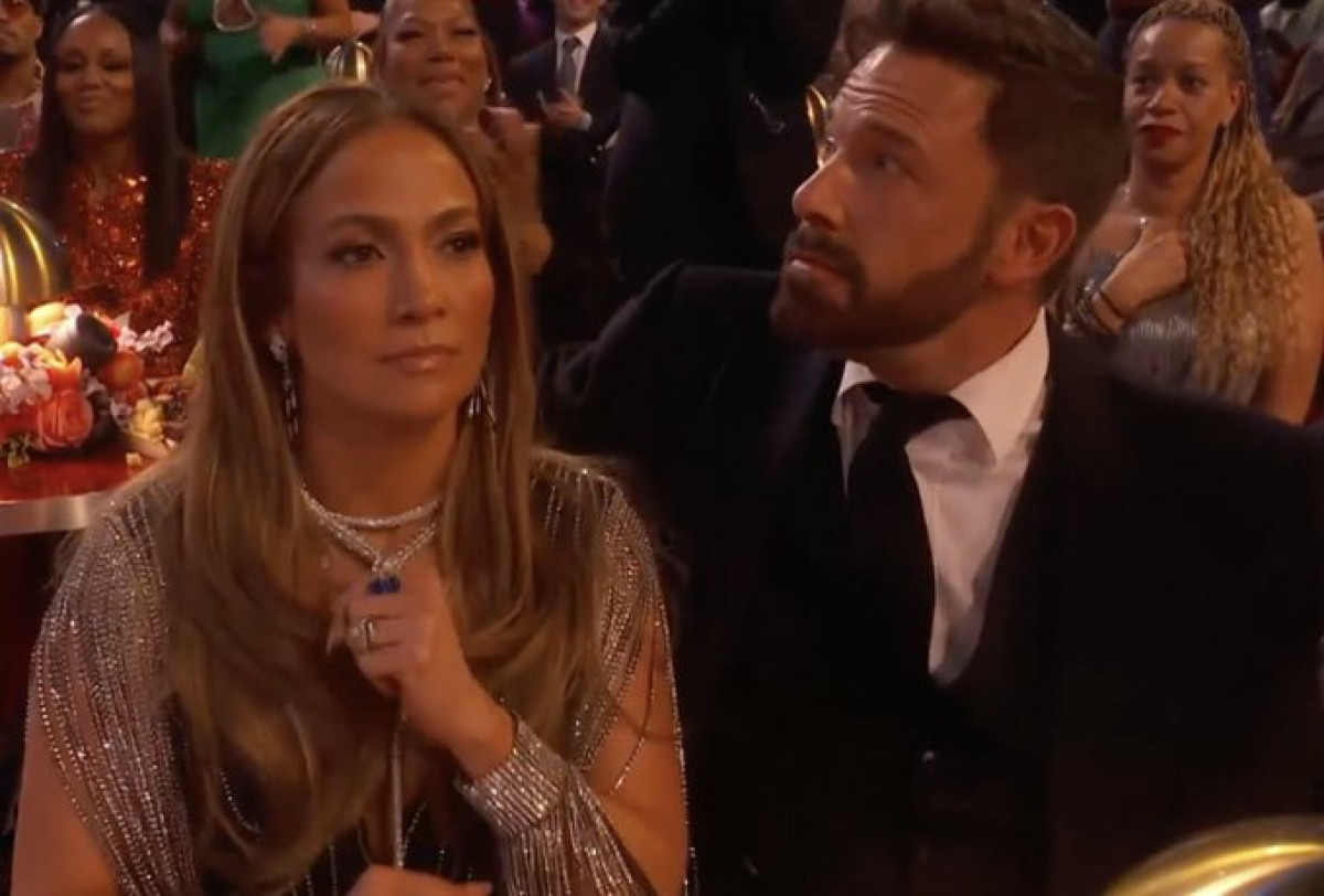 Ben Affleck: Ανελέητο τρολάρισμα για την εμφάνισή του στο πλευρό της Jennifer Lopez στα βραβεία Grammy