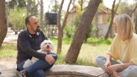 Pet Stories: Ο Γρηγόρης Μελάς μάς συστήνει την Κίρα που του άλλαξε τη ζωή