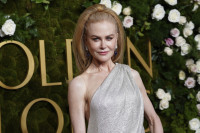 Η Nicole Kidman επέστρεψε στο '90s strawberry blonde της για το καλοκαίρι