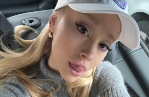 Ariana Grande: Νέος έρωτας στον ορίζοντα μετά τον χωρισμό της - Συμπρωταγωνιστής και πρόσφατα χωρισμένος και αυτός