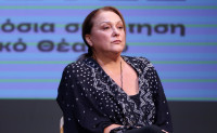 Ρένια Λουϊζίδου: «Δεν μπορώ να βάλω απέναντί μου τον καθρέφτη κάθε μέρα και να είμαι σε κόντρα με τον ίδιο μου τον εαυτό»