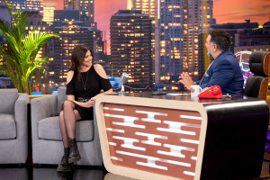 Τζένη Καζάκου: Η συστηματική ψυχοθεραπεία, τα τραύματα και το τίμημα του επιθέτου της