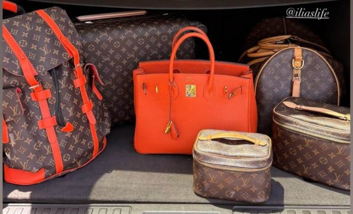 Το port baggage του ονείρου...ακριβότερο μάλλον κι από το αμάξι. Σε ποιαν ανήκει;