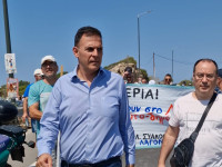 Πένθος για τον Γιώργο Καραμέρο: «Το πατρικό μας σπίτι στο Μενίδι άδειασε»